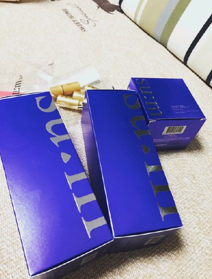 
                        蘇秘呼吸套裝……拜托去韓國購物的同事幫我?guī)Щ氐幕瘖y品到了#韓國購物#