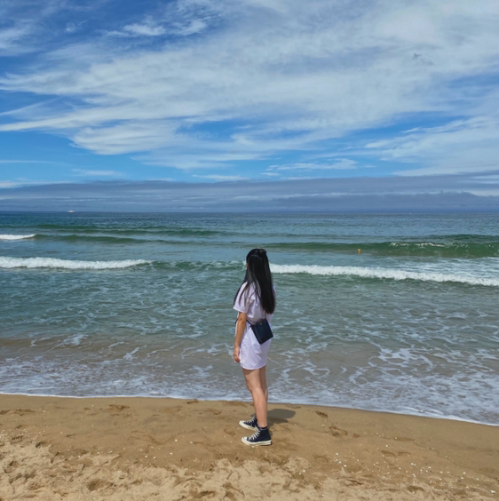 
                        SSAK3拍《Beach Again》MV的海邊 #韓國景點##韓國網紅打卡地# 河趙臺海水浴場位置:江原襄陽郡縣北面下光丁里 80-2??? ??????: ?? ??? ??? ???? 80-2