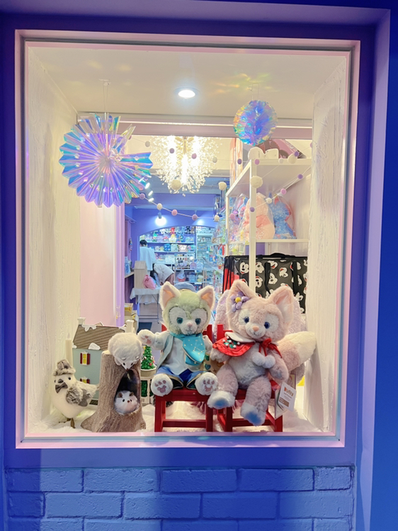 
                         #弘大##弘大店# 弘大這一家全是迪士尼周邊的玩具店真的好夢(mèng)幻