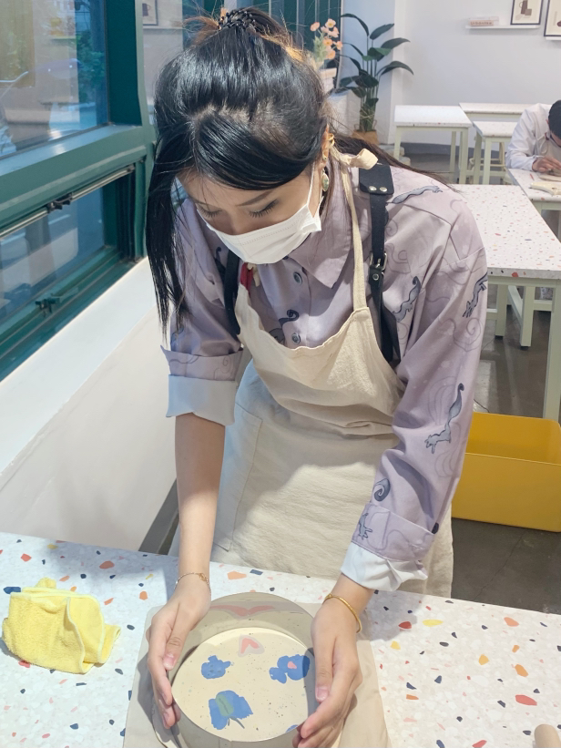 
                         #弘大##弘大店# 別逃離首爾了，在弘大新村就能玩好吃好！