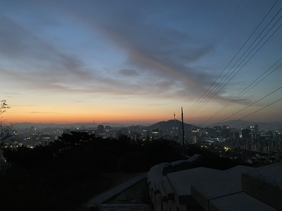 
                         #仁王山##日出# # #日出觀景##韓國旅行##韓國旅游##小眾打卡##登山之旅##首爾登山##首爾登山推薦# 