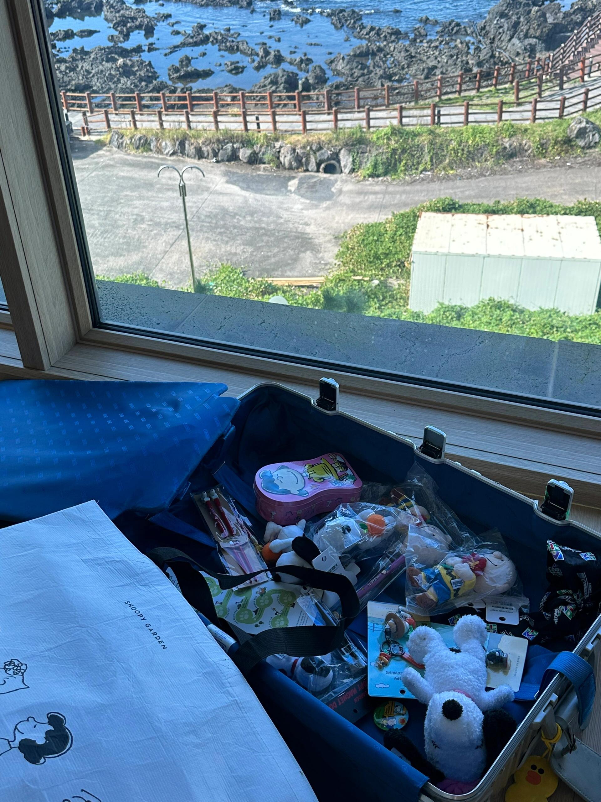 
                        韓國濟州島SnoopyGarden之旅??與閨蜜的十年韓國濟州島之約，首站??這里讓你保持童心未泯，簡單的愿望，永遠年輕，永遠快樂。#韓國濟州島#SnoopyGarden#韓國旅行