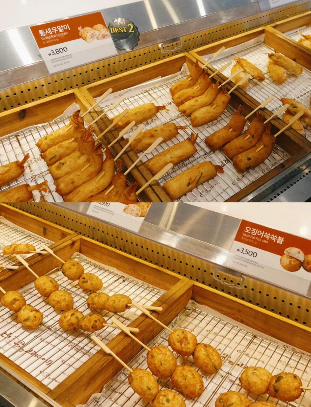 
                        釜山美食兩日游???，絕對(duì)不踩雷??釜山的美食探索者們，福利來(lái)啦??為你們精心整理了兩天一夜的釜山美食清單絕對(duì)不踩雷，趕緊收藏起來(lái)吧??1??五福豬肉湯飯釜山之行怎能錯(cuò)過(guò)豬肉湯飯??，這家的湯底美味無(wú)比，豬肉片嫩滑不粘牙你可以根據(jù)口味加入豆醬/辣醬泡菜和辣白蘿卜，再配上一碗飯??對(duì)于我們這些熱愛(ài)碳水化合物的人來(lái)說(shuō)，簡(jiǎn)直無(wú)法抵擋??2??海云臺(tái)市場(chǎng)這里滿街都是售賣(mài)海鮮、烤盲鰻的攤位??一定要嘗嘗街頭的炸甜餅??最推薦seed口味??3??尾浦家海鮮飯最出名的就是他們的生腌醬海鮮????????生腌腦袋簡(jiǎn)直讓人愛(ài)不釋手??對(duì)于不敢吃生食的朋友們，可以選擇釜飯??同樣美味無(wú)比??4??味贊王鹽烤肉他們家的烤肉口感一流??，主打五花腩、豬頸肉??店員小姐姐???♀?會(huì)幫你烤肉，還會(huì)教你如何搭配，服務(wù)真的很棒！??5??Knotted超級(jí)知名的多巴胺甜甜圈??甚至BTS都和他們聯(lián)名過(guò)??6??古來(lái)思魚(yú)糕店面很大，種類(lèi)繁多??真的讓人眼花繚亂????最后要提醒大家，韓國(guó)人很多都不會(huì)英語(yǔ)，出發(fā)前記得下載好翻譯軟件哦！#記錄此刻 #釜山美食 #釜山 #美食 #釜山游記 #美食推薦 #美食分享 #日常美食 #烤肉 #海鮮 #小吃