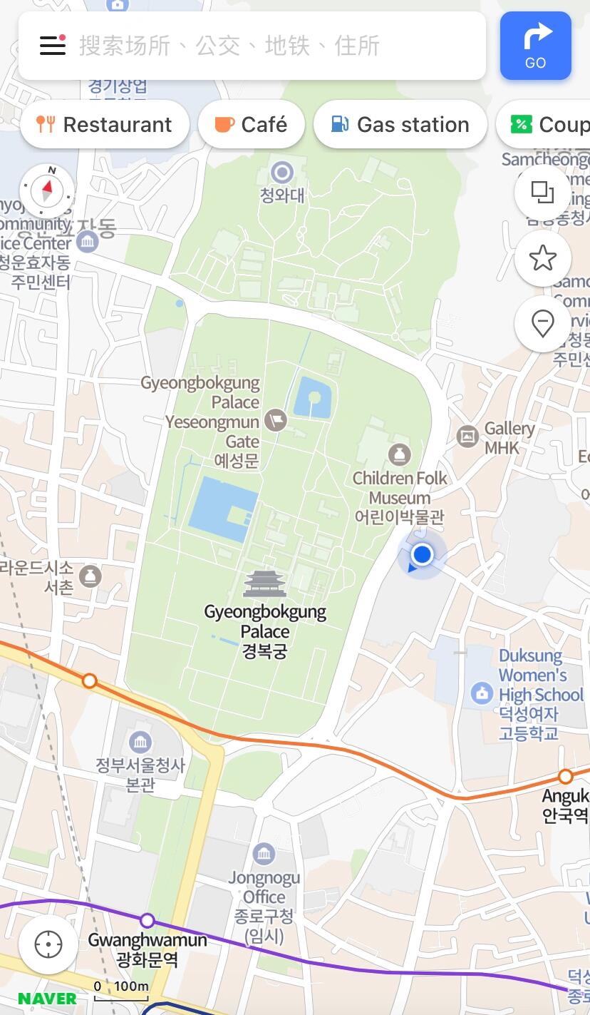 
                        首爾景福宮附近的花束交換計劃???今天，我手上有兩束精心制作的花束，它們是我在花藝課上的作品。如果你今天想要為你的韓服照增添一抹色彩，那就用一杯飲料或一塊蛋糕來交換這些美麗的花束吧！我們可以在國際畫廊Kukje Gallery或是景福宮附近見面，讓這些花束成為你美好回憶的一部分。????#韓國 #首爾 #韓國自由行 #韓國景福宮 #景福宮探店