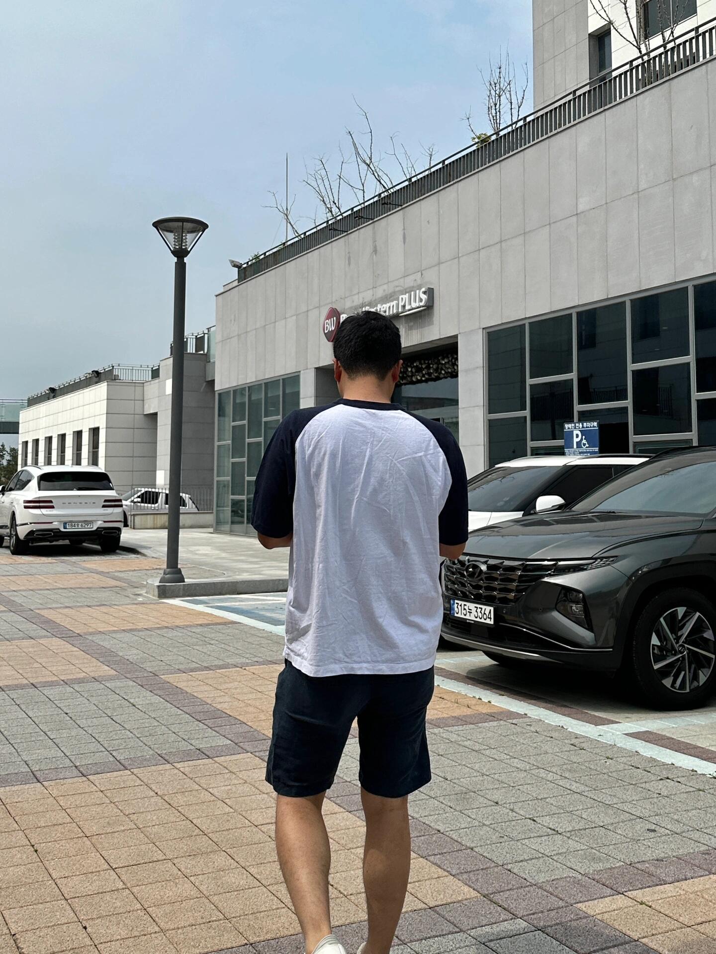 
                        ??????? 早晨在韓國慶州的韓屋咖啡館在慶州海邊的溫馨小屋享受了一晚的寧靜時光，迎接新的一天，我踏入了附近的韓屋咖啡店。這里的早餐，簡直是用美食喚醒每一個沉睡的味蕾！??? #我的日常 #用咖啡saymorning #韓國慶州 #旅行心情