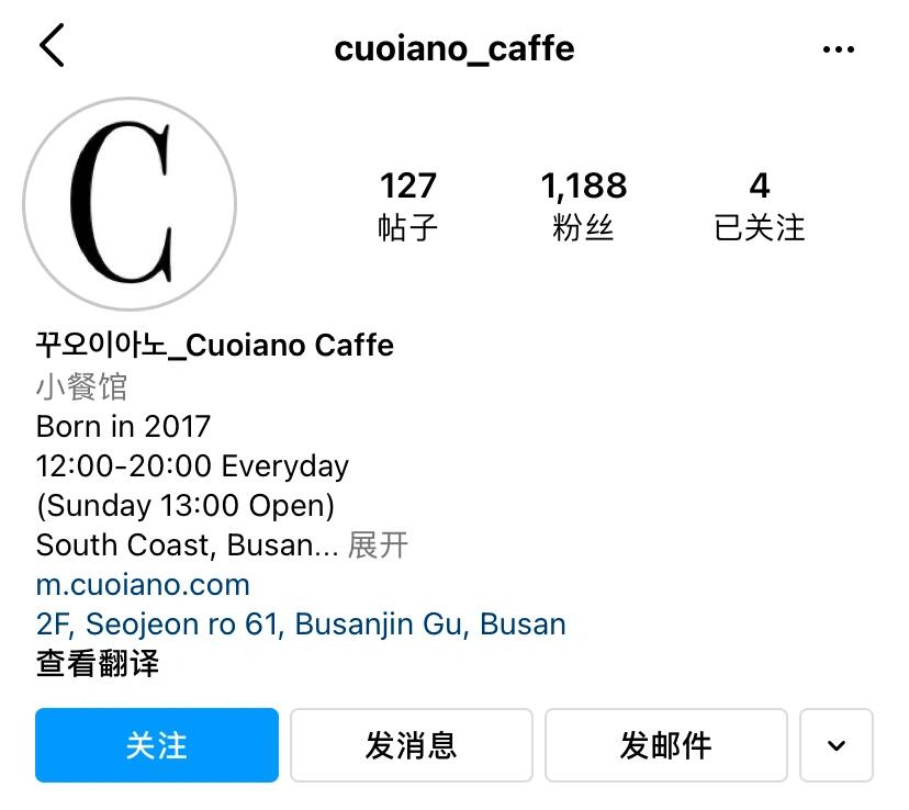 
                        韓國釜山｜植物咖啡店????在釜山的最后一天，行李在手也要來這家植物咖啡店打卡！?????♀?店面位于2樓，電梯直達，超方便的！我們中午1點多到的時候，這里已經(jīng)座無虛席，人氣滿滿呢！????店內(nèi)綠意盎然，空氣中彌漫著清新的香氣，簡直是一場視覺與嗅覺的雙重盛宴！????店里還有Aesop和nonfiction的小裝飾，每個角落都透著精致和品味。???而且，你絕對不想錯過店里那只肌肉橘貓，萌態(tài)十足，等你來擼貓呢！????想知道更多精彩內(nèi)容，翻到最后一張圖，店家ins等你關注哦！???#釜山旅行 #留學韓國 #韓國探店 #釜山攻略 #Ootd #每日穿搭 #秋冬穿搭 #高顏值咖啡館推薦 #我的咖啡日記