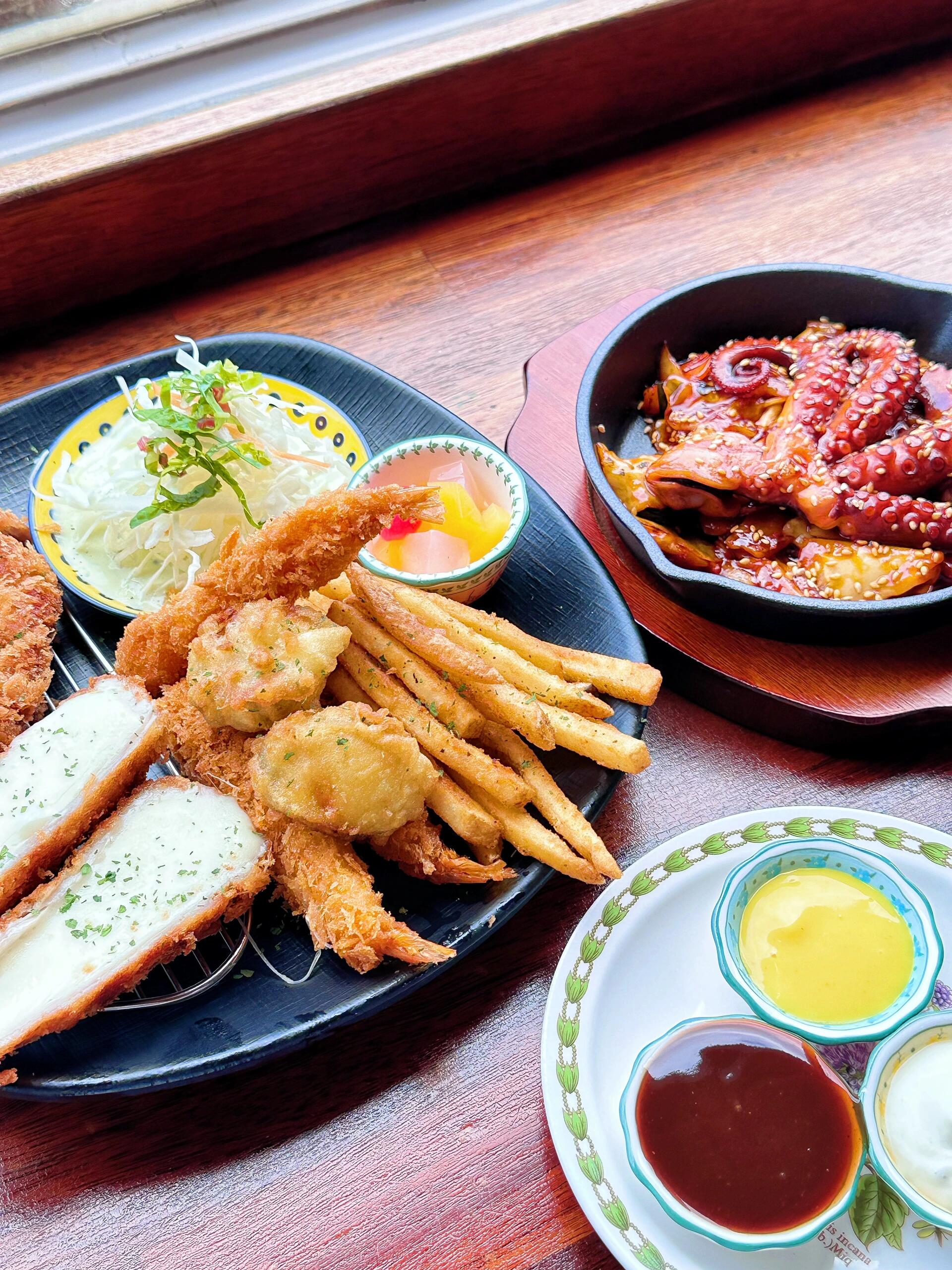 
                        ???????? ┆Narba海邊章魚飯 ????面朝大海，享受美食真是人生一大樂事啊！???? Narba海邊章魚飯?? ??????????????1108#濟州島美食 #韓國美食 #Narba #濟州島Narba #濟州島旅行 #海邊章魚飯 #涯月邑美食 #月汀里海景 #西歸浦美味 #咸德海濱風光 ????????