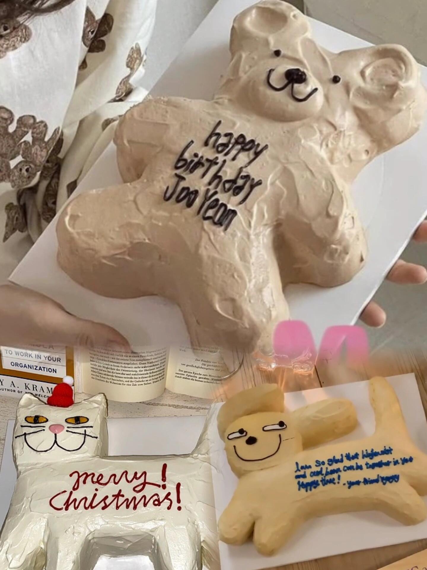 
                        ????首爾｜這家奶油拿鐵和蛋糕太好吃了??這家店我早有耳聞，特別是他們的泰迪熊蛋糕，最后一張圖就是哦～ 而且這里還是BTS忙內(nèi)送給??的同款蛋糕店（大的泰迪熊蛋糕需要提前預(yù)定哦）我點了招牌的cream latte，選擇了dark choco深度烘焙的原豆，深度烘焙愛好者的最愛！這個真的超級好喝，強烈推薦～蘋果芒果Ade就中規(guī)中矩啦～蛋糕方面，我點了泰迪熊巧克力香蕉蛋糕和小狗狗伯爵茶蛋糕，都非常美味！這家店是由益善洞的韓屋改建而成，整體裝修復(fù)古氛圍感十足，我非常喜歡～店名：?? ????? ???（cafehighwaist）地址：?? ??? ????11?? 18益善洞的咖啡店競爭激烈，但這家真的值得一試！我打算今年圣誕節(jié)的蛋糕就決定在這里啦～#韓國生活 #吃貨在首爾 #首爾探店 #cafehighwaist #韓國咖啡店 #韓國甜品 #蛋糕店 #韓國旅行 #首爾美食 #益善洞 #鐘路三街 #泰迪熊蛋糕