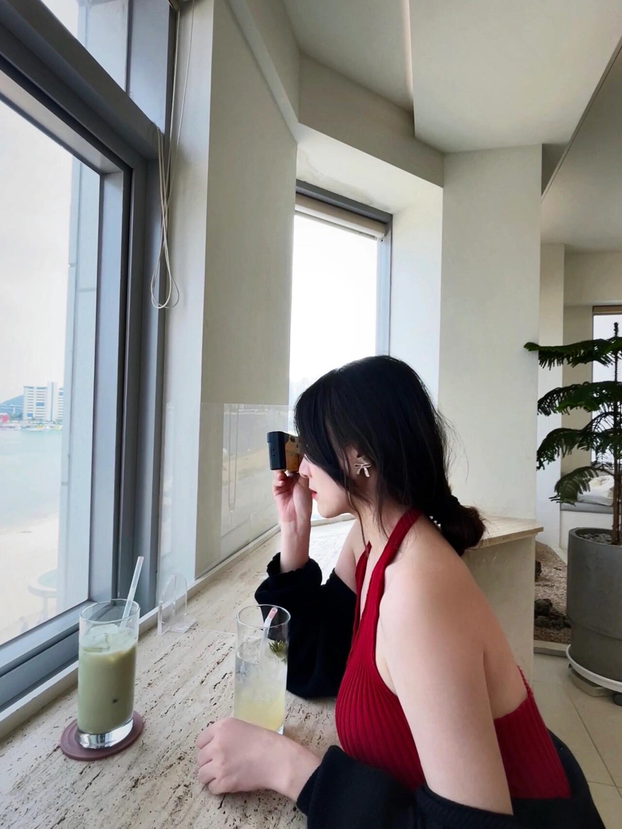 
                        ????釜山廣安里治愈系咖啡廳面朝大海，盡覽廣安里美景 ??店名：??? Cup&Cup地址：?? ??? ????? 177 4?/5?營業時間：11:00-21:00#釜山攻略 #廣安里咖啡廳 #韓國旅行 #治愈系咖啡廳 #海景咖啡廳