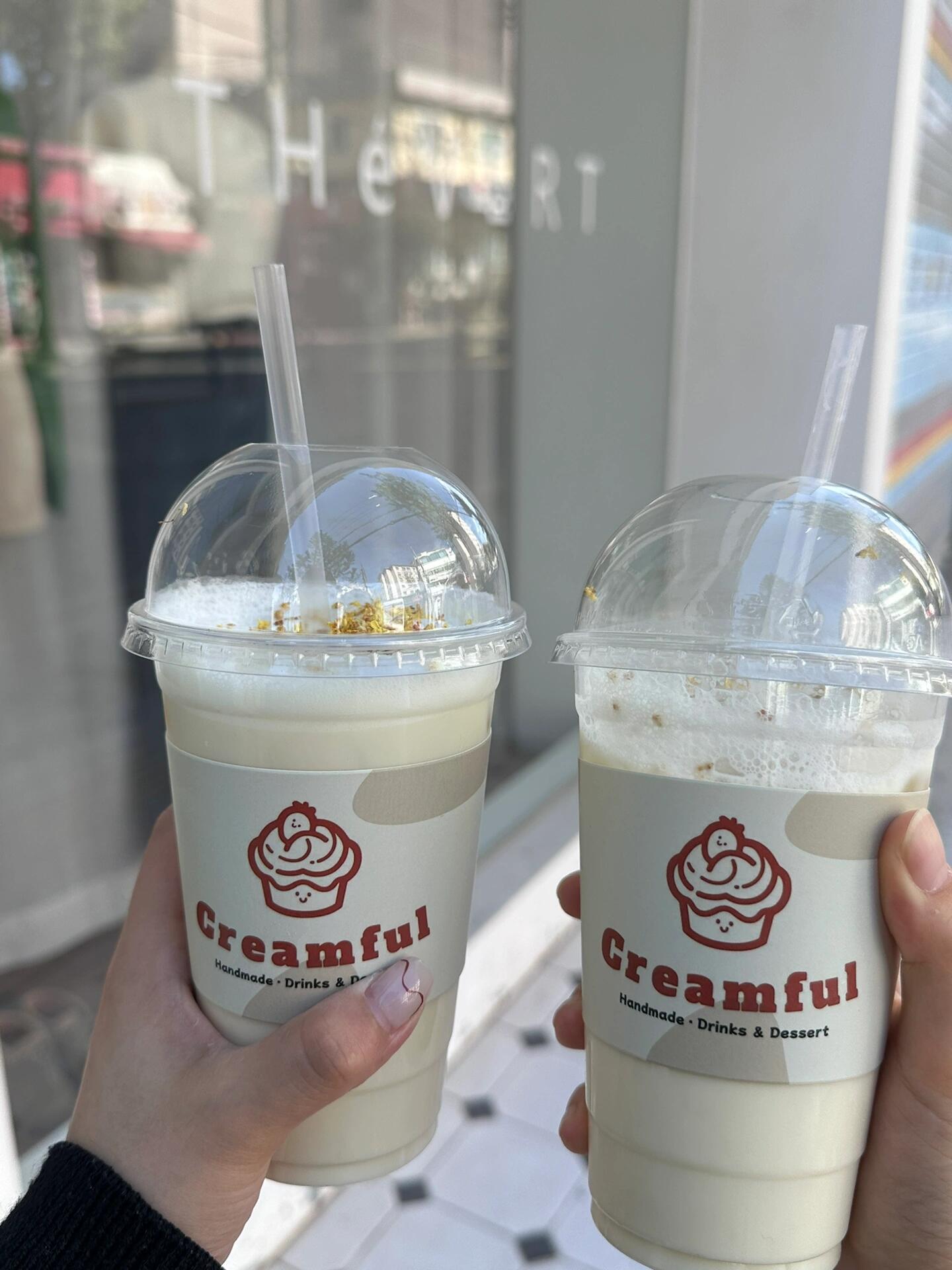 
                        ????回基新開甜品店，快來打卡吧！回基美食系列又更新啦??這家店我朋友在還沒開業時就買過他們家的肉松小貝，說超級好吃，而且一點都不膩！這次他們終于開店了，我們立馬去打卡了。蛋撻 ?2200 推薦指數：??????（個人更喜歡千層脆皮的那種）各種肉松小貝：?2200 推薦指數：????????????芋泥紫米肉松盒子?6900 推薦指數：??????????烏龍桂花弄鮮奶茶 ?5500 推薦指數：??????????他們家的奶茶真的很值得一試！！！??：最近新開業好像有積分活動??：??? 168支持自提，首爾配送，首爾以外地區也???#美食分享 #慶熙外大美食 #美食日常 #寶藏甜品店分享 #首爾美食 #首爾中式甜品 #肉松小貝 #吃了甜食會開心 #韓國生活 #韓國留學 #首爾中餐 #首爾中式甜品 #韓國 #回基美食 #回基探店 #慶熙外大美食