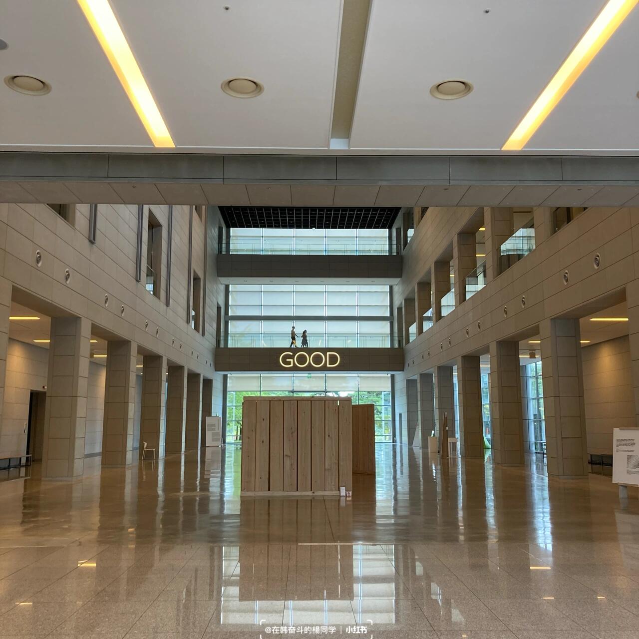 
                        ????大邱美術館展覽攻略- 提前預約享受藝術之旅??大邱美術館地址：?? ??? ???? 40想要參觀的小伙伴們可以根據展覽內容提前一天在網上進行免費預約哦。每個時期展出的藝術作品都各具特色，絕對不容錯過！熱愛藝術的朋友們，快來感受大邱的藝術氛圍吧！#大邱 #韓國大邱 #大邱旅游 #美術館 #藝術展覽 #韓國旅行 ?????