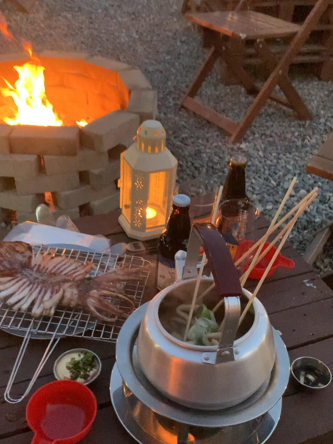 
                        ??｜關于韓國小酒館氛圍感太喜歡太喜歡這家小酒館了！而且慶州晚上的星星真的好多，好漂亮呢！加上戶外的氛圍，感覺生活真美好！?#韓國探店 #發現寶藏小酒館 #氛圍感 #韓國慶州 #夜生活 #旅行推薦