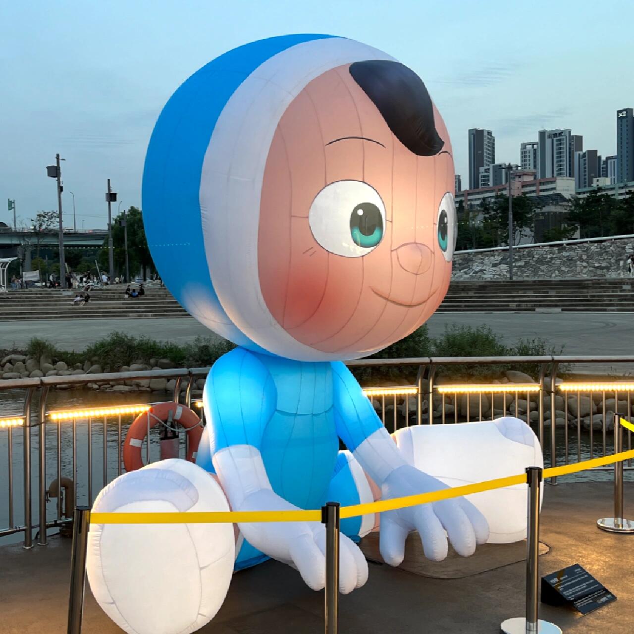
                        去????K-contents festival現場追劇打卡吧～今年首爾旅游基金會為了改變秋季漢江的“風采”，從9月8日開始將在漢江的“???”附近舉辦為期23天的“漢江K-contents festival”活動，一直持續到9月30日。這次將很多熱播韓劇的元素融入到首爾最熱門的漢江，比較有代表性的《非常律師禹英隅》劇中的鯨魚，《魷魚游戲》劇中的英熙玩偶，《柔美的細胞小將》劇中的細胞玩偶，都可以現場合照拍攝～韓劇迷一定要去看看～日期：2023.09.08～09.30時間：每日 17:00～20:00場所：盤浦漢江公園三光島附近（?????? ??? ??)#韓國旅行 #韓國旅游 #韓國自由行 #韓國生活 #韓劇分享 #韓劇打卡地 #打卡韓劇 #韓國旅游攻略 #首爾旅行 #首爾生活 #首爾網紅景點打卡 #首爾打卡